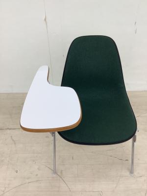 Herman Miller (ハーマンミラー) チェア グリーン スクールベースサイドシェルチェア