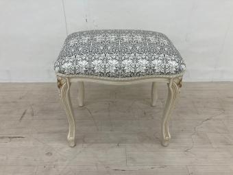 dinos (ディノス) スツール『ブラザーラビット』 ホワイト Fabric by BEST OF MORRIS