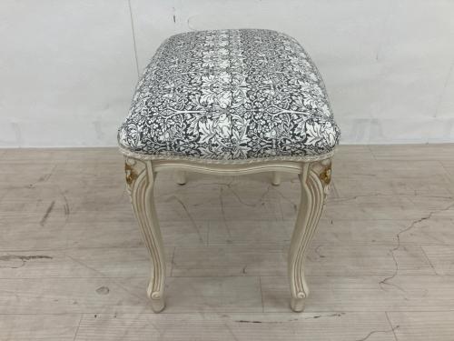 dinos (ディノス) スツール『ブラザーラビット』 ホワイト Fabric by BEST OF MORRIS