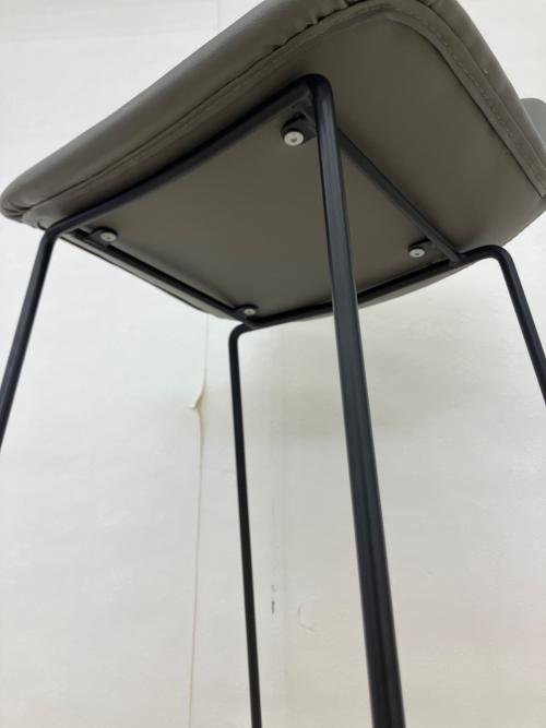 ASHLEY Furniture (アシュレイファニチャー) カウンターチェアー グレー Centiar Barstool