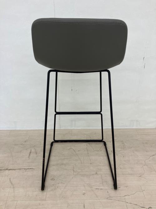 ASHLEY Furniture (アシュレイファニチャー) カウンターチェアー グレー Centiar Barstool