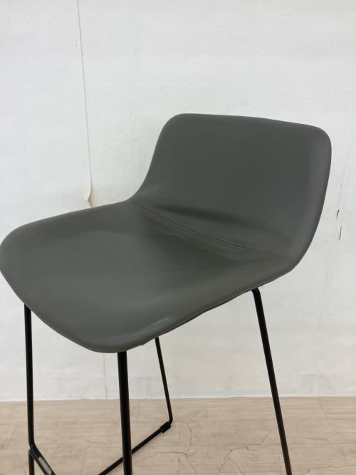 ASHLEY Furniture (アシュレイファニチャー) カウンターチェアー グレー Centiar Barstool