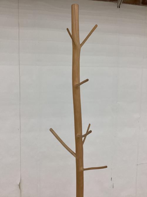 IDEE (イデー) コートハンガー ナチュラル Wooden Coat Tree