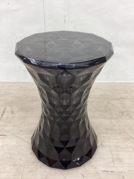 Kartell (カルテル) スツール スモーク STONE｜トレファクONLINE