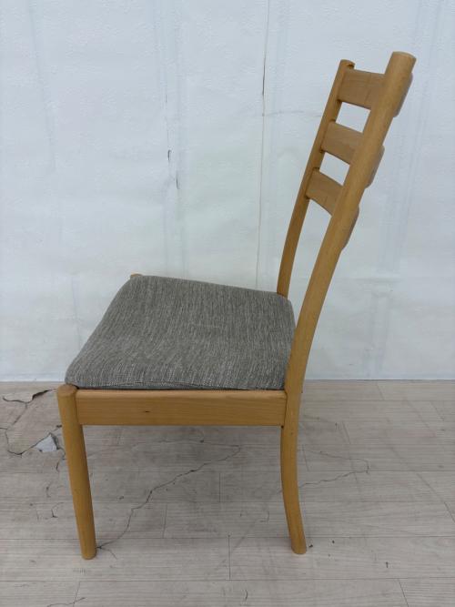 ニトリ ダイニングチェアー ナチュラル
