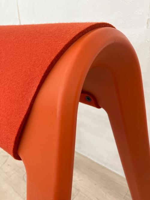 Wilkhahn (ウィルクハーン) スツール オレンジ Sitzbock