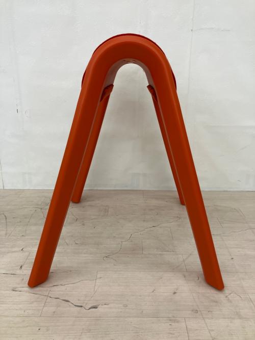 Wilkhahn (ウィルクハーン) スツール オレンジ Sitzbock