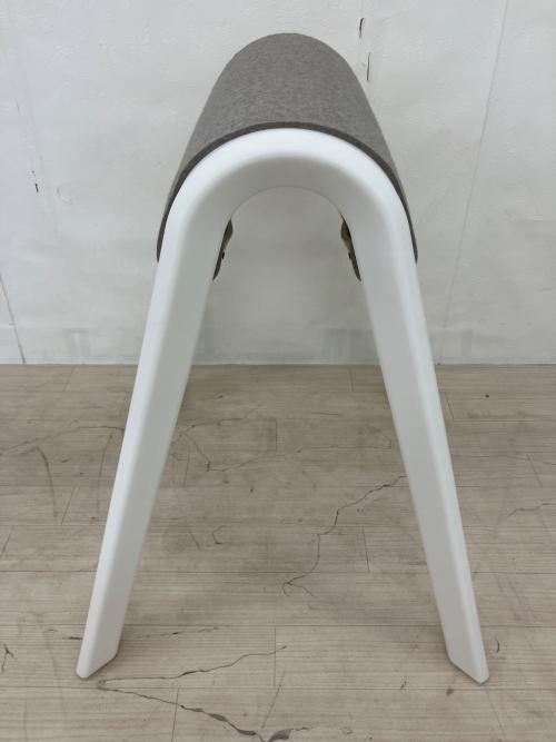 Wilkhahn (ウィルクハーン) スツール ホワイト×グレー Sitzbock