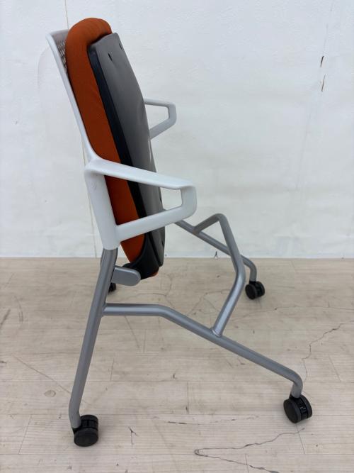 内田洋行 (ウチダヨウコウ) ミーティングチェア FM-345WS オレンジ
