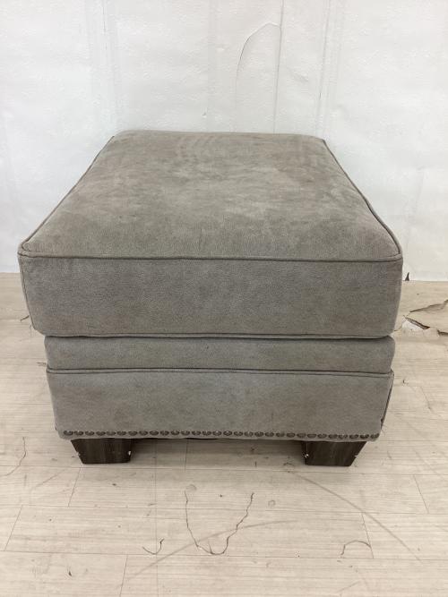 ASHLEY Furniture (アシュレイファニチャー) オットマン ライトグレー