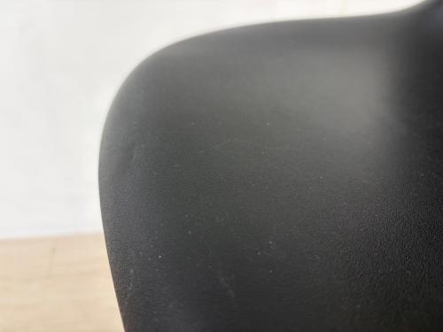 Herman Miller (ハーマンミラー) シェルチェア 167 ブラック
