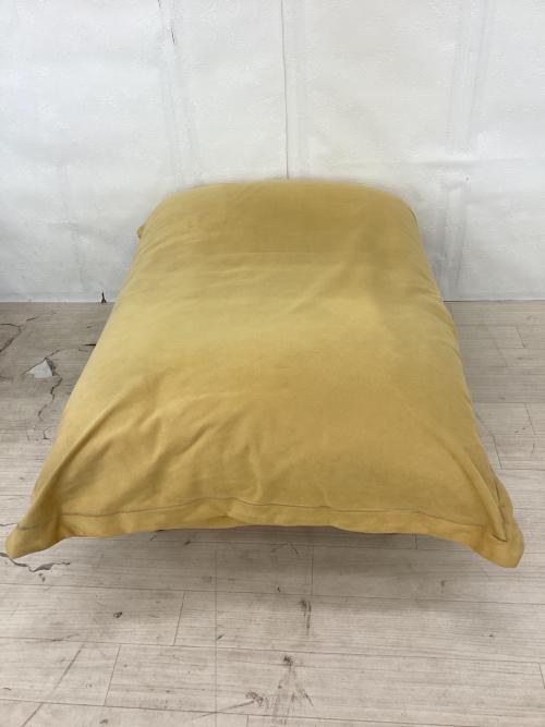 ligne roset (リーンロゼ) オットマン イエロー CALIN