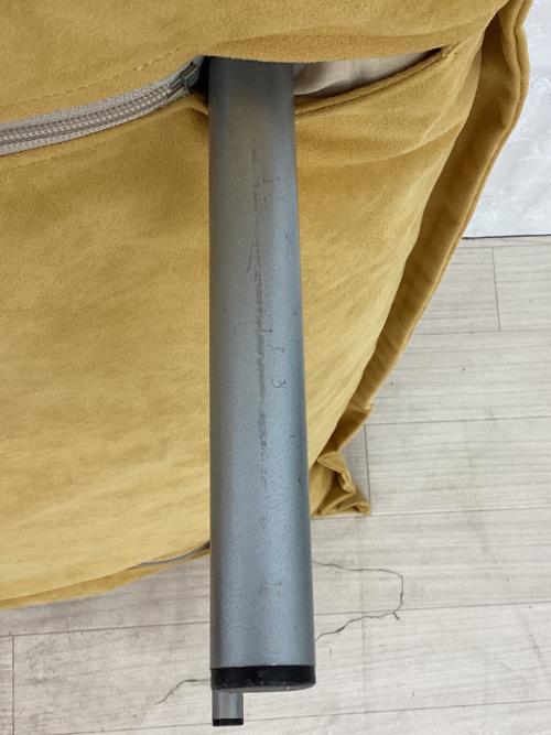 ligne roset (リーンロゼ) オットマン イエロー CALIN