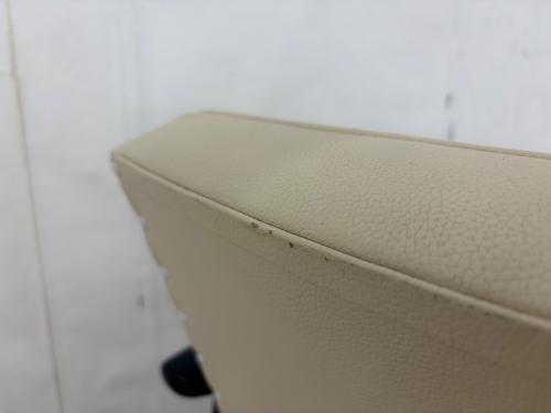 カリモク60 (カリモクロクマル) Kチェア W36170HD スタンダードアイボリー