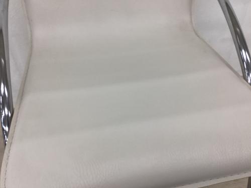 ダイニングチェアー ホワイト