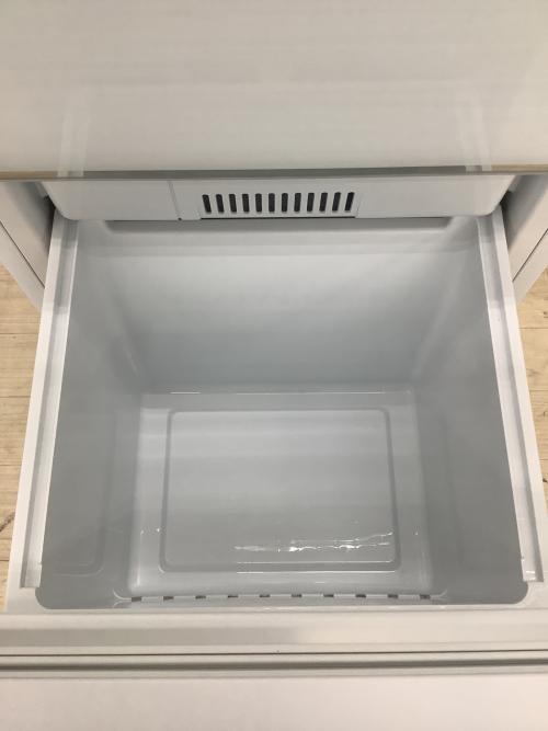 Hisense (ハイセンス) 2ドア冷蔵庫 HR-G13C-W 2024年製 135L