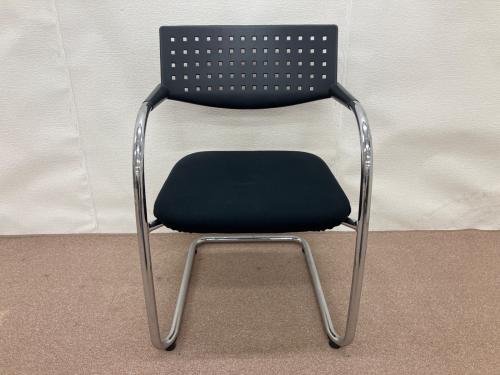 Vitra (ヴィトラ) スタッキングチェアー ブラック