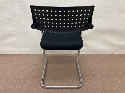 Vitra (ヴィトラ) スタッキングチェアー ブラック