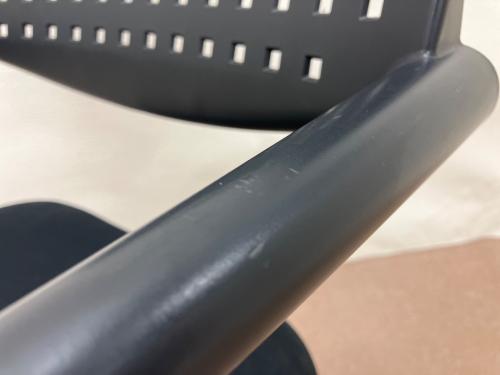 Vitra (ヴィトラ) スタッキングチェアー ブラック