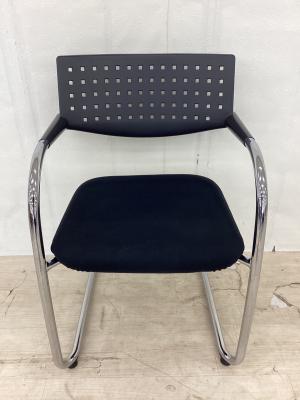 Vitra (ヴィトラ) スタッキングチェアー ブラック