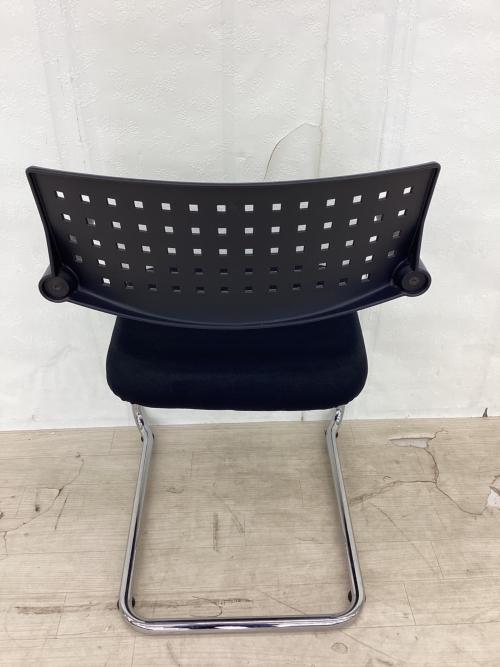 Vitra (ヴィトラ) スタッキングチェアー ブラック