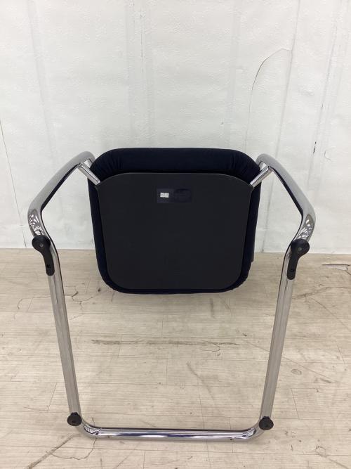 Vitra (ヴィトラ) スタッキングチェアー ブラック