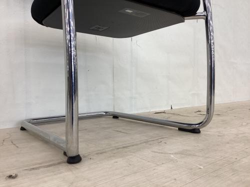 Vitra (ヴィトラ) スタッキングチェアー ブラック