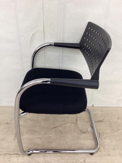 Vitra (ヴィトラ) スタッキングチェアー ブラック