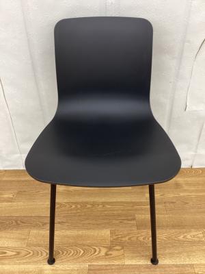 Vitra (ヴィトラ) スタッキングチェアー ブラック HAL