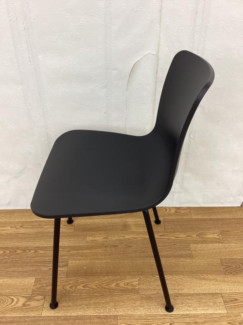 Vitra (ヴィトラ) スタッキングチェアー ブラック HAL