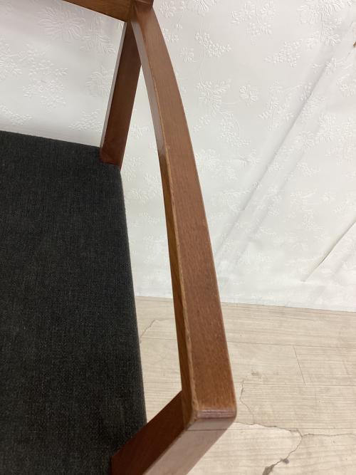 arflex (アルフレックス) ダイニングチェアー ブラウン×ダークブラウン