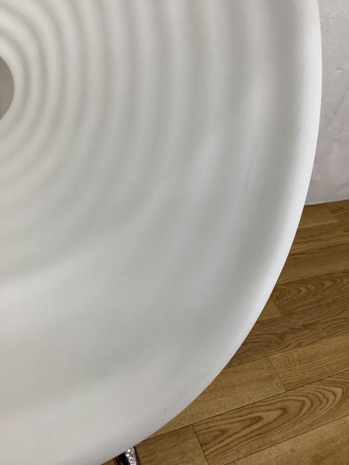 Vitra (ヴィトラ) トムバックチェア ホワイト