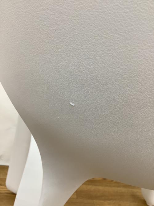 スタッキングチェアー ホワイト