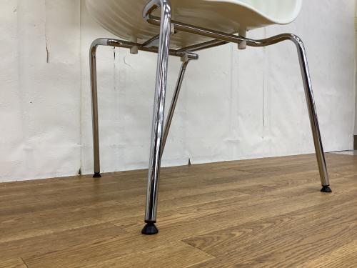トムバックチェア リプロダクト品 ホワイト
