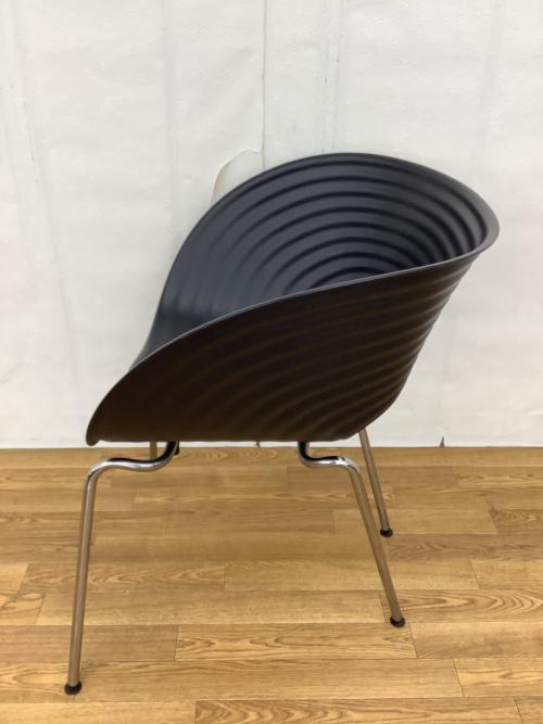 Vitra (ヴィトラ) トムバックチェア ブラック