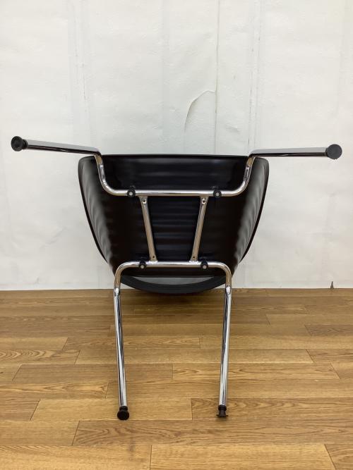 トムバックチェア リプロダクト品 ブラック