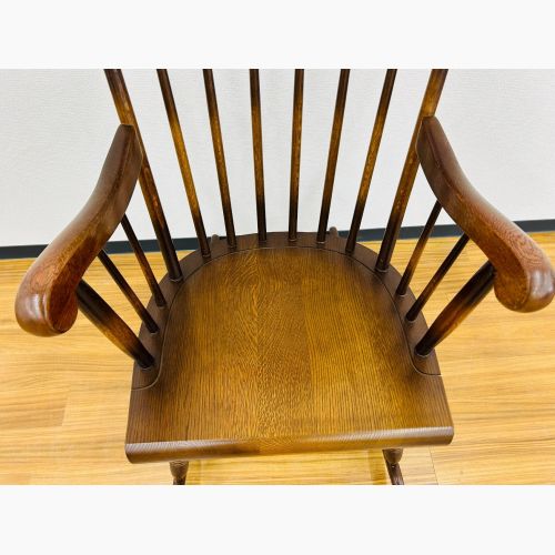 飛騨産業 (ヒダサンギョウ) 穂高　ロッキングチェアー