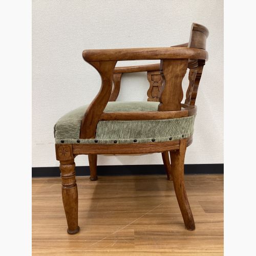 アームチェアー ブラウン 彫刻入り 扇