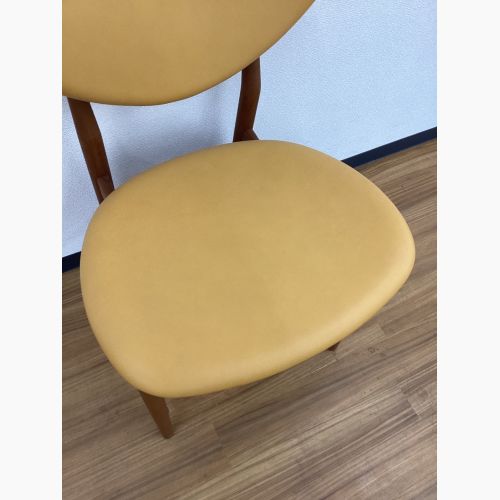 OneCollection (ワンコレクション) ダイニングチェアー オレンジ×ブラウン デンマーク製 北欧デザイン レザー×チーク 108 Chair FINN JUHL