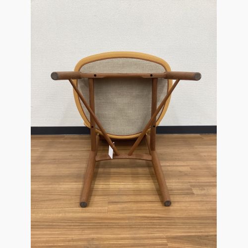 OneCollection (ワンコレクション) ダイニングチェアー オレンジ×ブラウン デンマーク製 北欧デザイン レザー×チーク 108 Chair FINN JUHL