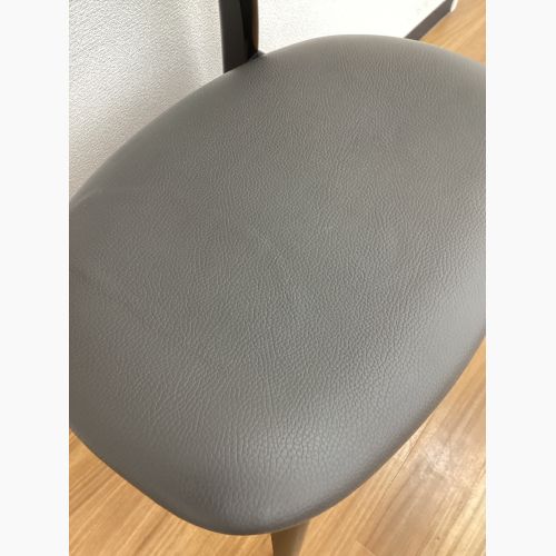 Carl Hansen&Son (カールハンセンアンドサン) ダイニングチェアー ブラック×グレー  CH30 ハンスJ.ウェグナー　2022年スタンプ有