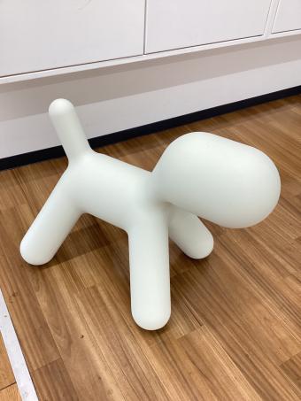 MAGIS (マジス) スツール ホワイト キッズスツール  MT050 ポリエチレン Puppy Lサイズ Eero Aarnio(エーロ アールニオ)