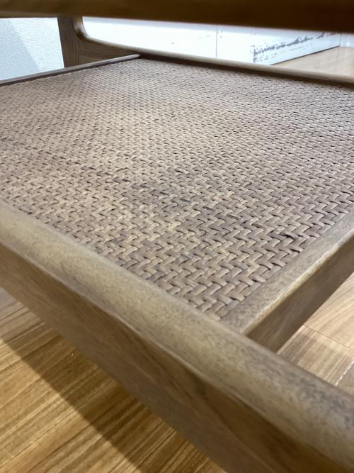 NOR (ノル) ローテーブル ライトブラウン ガラス天板 オーク材×籐×ガラス CANARIS COFFEE TABLE(廃盤品) 幅137㎝