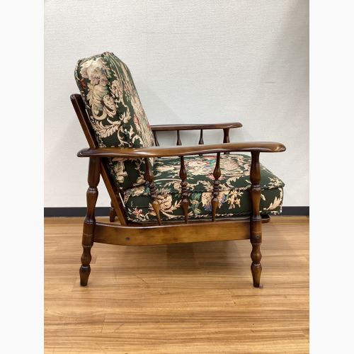 karimoku (カリモク)  肘掛椅子 WC6000-K コロニアル ビーチ材×ファブリック