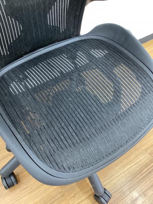 Herman Miller (ハーマンミラー) アーロンチェア AE113AWB ポスチャーフィット フル装備 Bサイズ  グラファイトベース