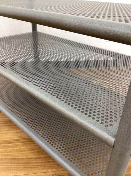 innovator (イノベーター) ワゴン パンチングメタル グレー