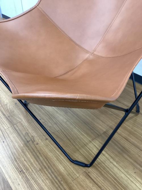 CUERO (クエロ) チェア ブラウン BKFチェア アントニオ・ボネット、フアン・クルチャン、ホルヘ・フェラーリ=ハードイ