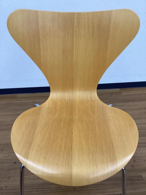 Fritz Hansen (フリッツハンセン) セブンチェア ビーチ アルネ・ヤコブセン