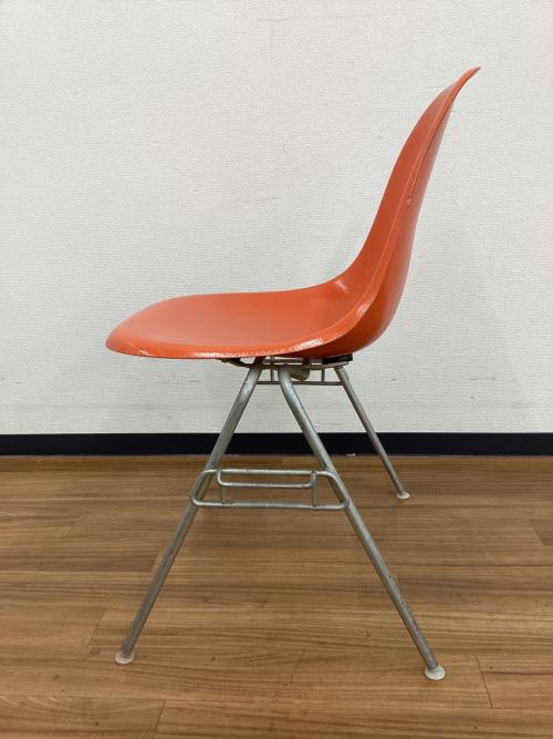 Herman Miller (ハーマンミラー) サイドシェルチェア スタッキングベース Mスタンプ　ラベルあり 推定1959年製