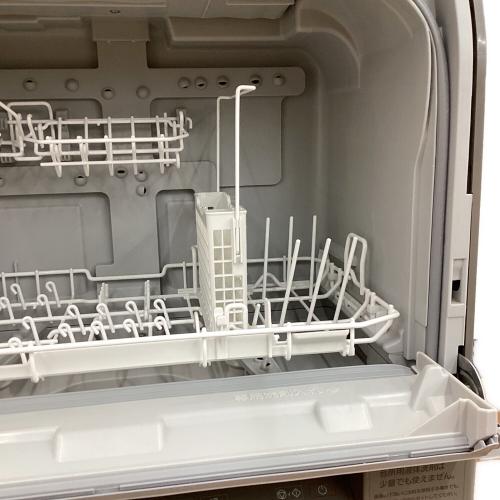 Panasonic (パナソニック) 食器洗い乾燥機 NP-TSK1-H 2023年製 キズ・ヘコミ・上段角変形有